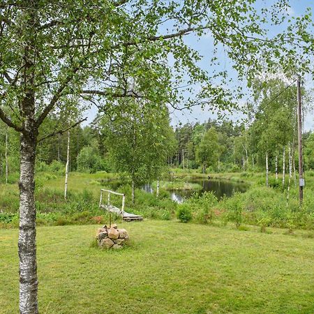 Cozy Home In Markaryd With House A Panoramic View Hässlehult Екстериор снимка