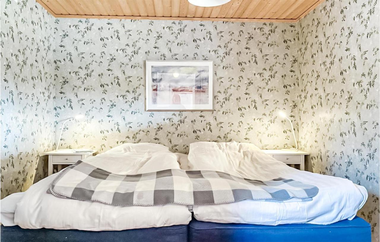 Cozy Home In Markaryd With House A Panoramic View Hässlehult Екстериор снимка